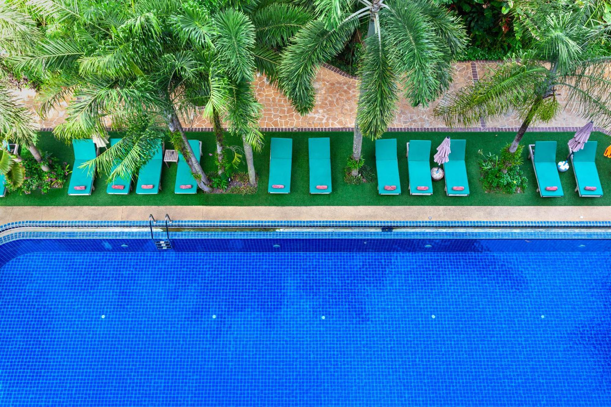 Thanthip Beach Resort Patong Eksteriør bilde